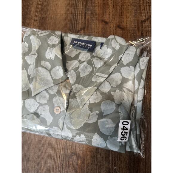 Liz Claiborne Liz Sport Womens Size L Floral Long Sleeve Button Up - Picture 8 of 8
